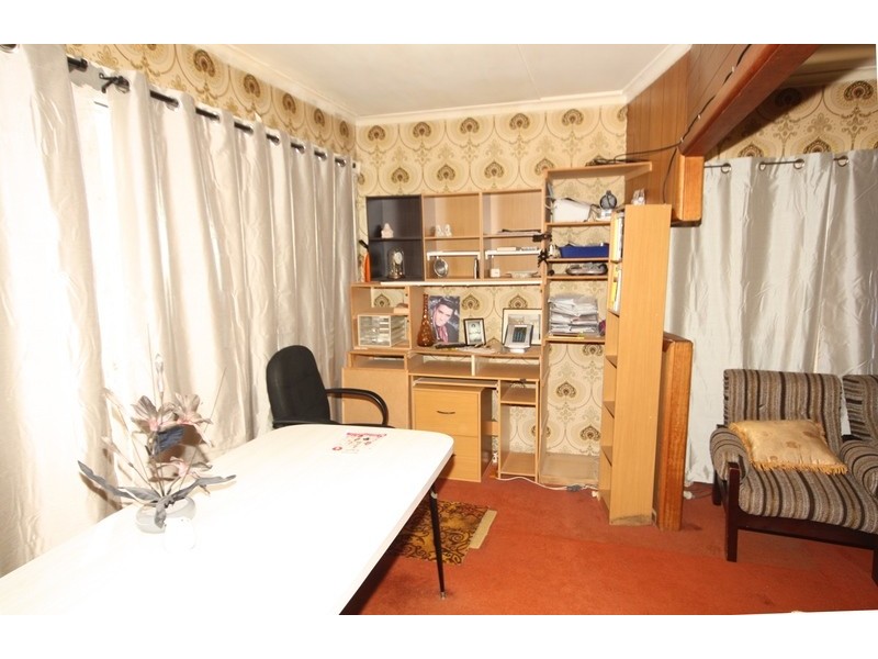 7 Rosedale Crescent, Dallas VIC 3047