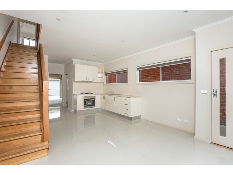 rear/109 Justin Avenue, Glenroy VIC 3046