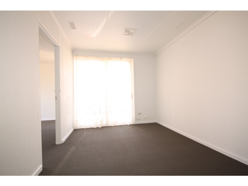 6 Lovat Court, Coolaroo VIC 3048