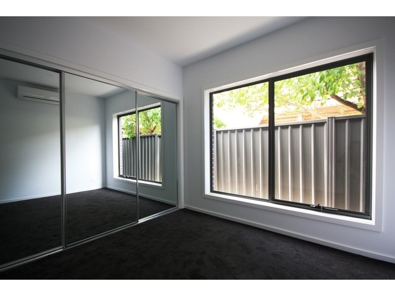 3/55 Snell Grove, Oak Park VIC 3046