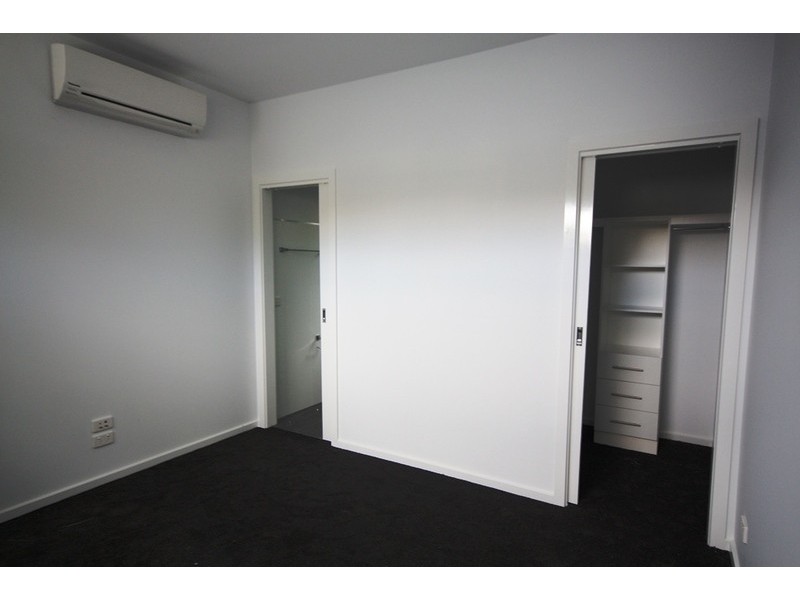 3/55 Snell Grove, Oak Park VIC 3046