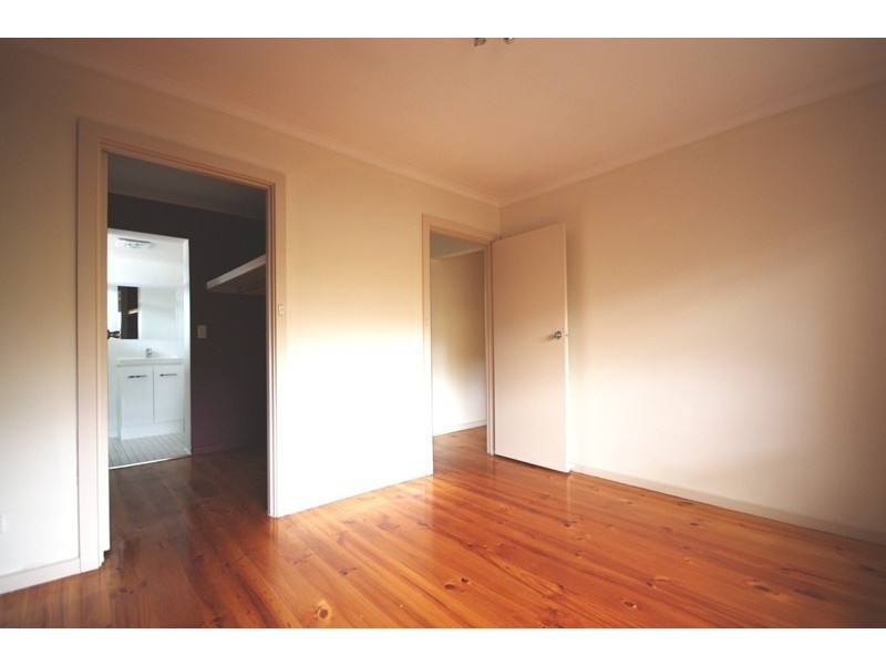 6/14 McCracken Avenue, Pascoe Vale VIC 3044