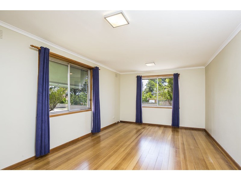 29 Karnak Crescent, Coolaroo VIC 3048