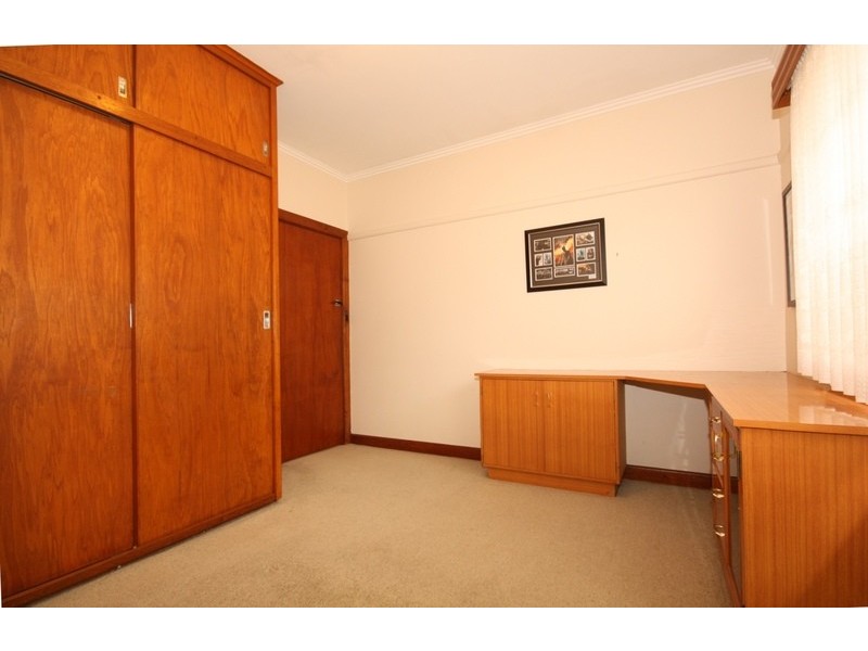 6 Watt Avenue, Oak Park VIC 3046