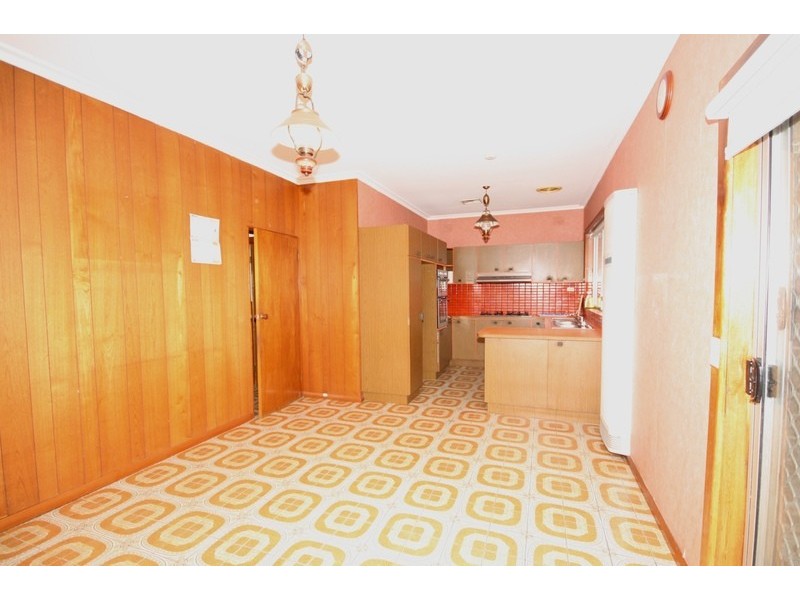 6  Centre Way, Glenroy VIC 3046