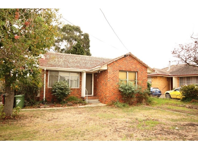 7 Bliburg Street, Jacana VIC 3047