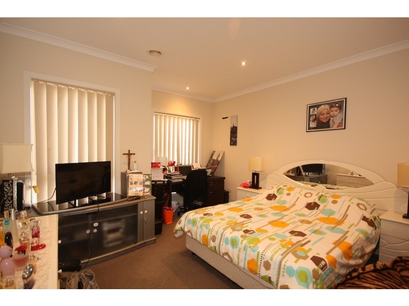 12 Somersby Road, Craigieburn VIC 3064