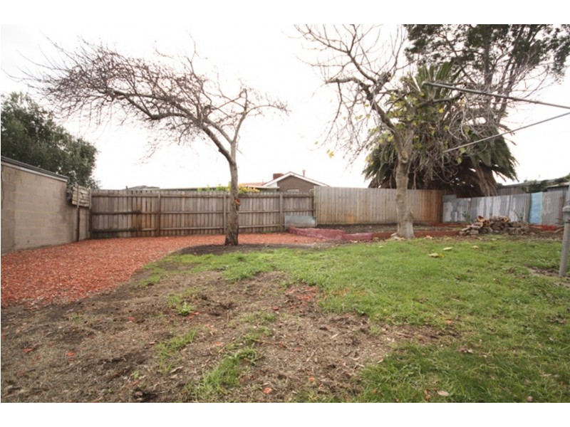 7 Childers Crescent, Coolaroo VIC 3048