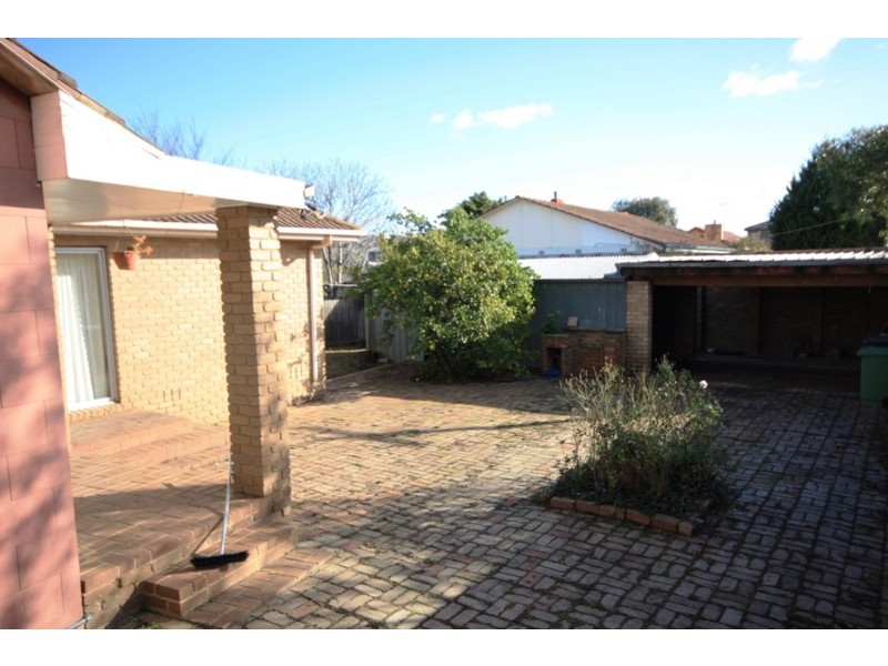 11 Gosford Crescent, Broadmeadows VIC 3047