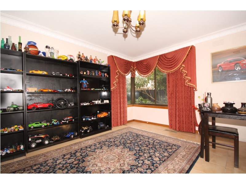 1 Augustine Terrace, Glenroy VIC 3046