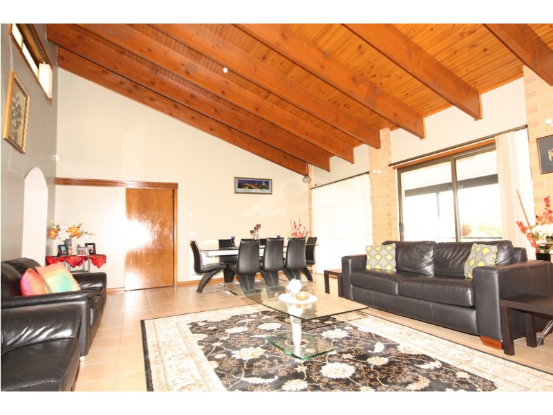 1 Augustine Terrace, Glenroy VIC 3046