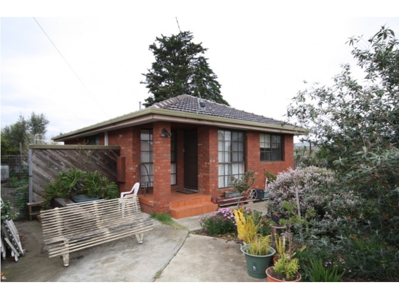 2/12 Augustine Terrace, Glenroy VIC 3046