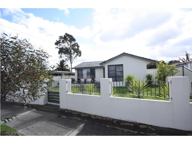 11 Childers Crescent, Coolaroo VIC 3048