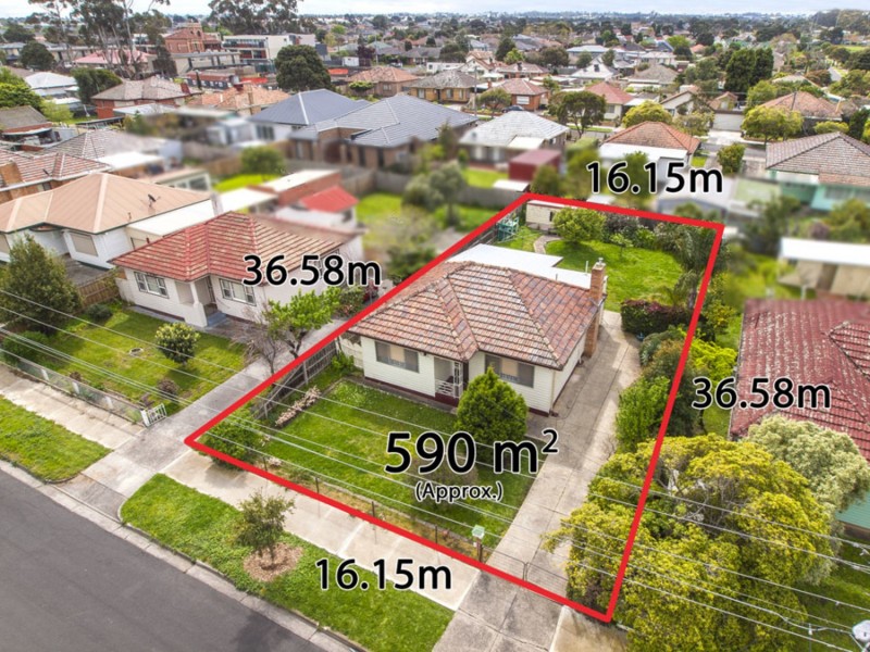 4 Merbein Street, Pascoe Vale VIC 3044