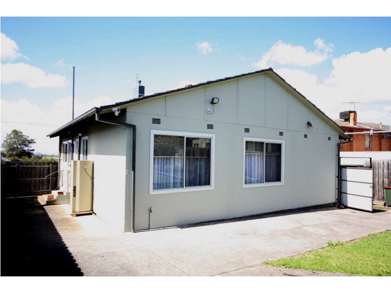 5 Waranga Crescent, Broadmeadows VIC 3047