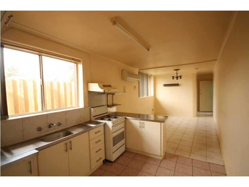 4/34A Becket Street, Glenroy VIC 3046