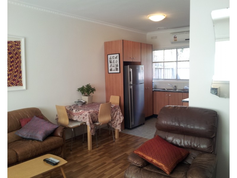 3/147 South Street, Glenroy VIC 3046