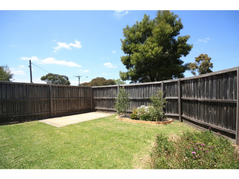 1/10 Lytton Street, Glenroy VIC 3046