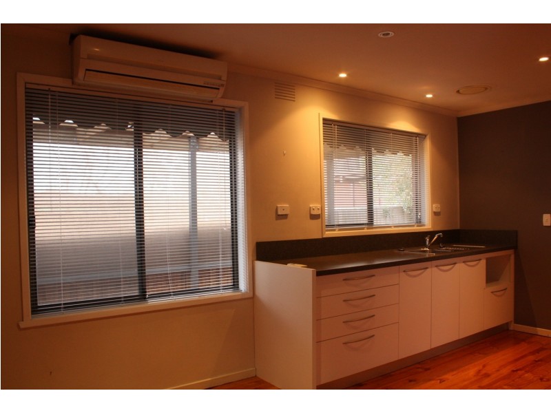 4/10 Prospect Street, Glenroy VIC 3046