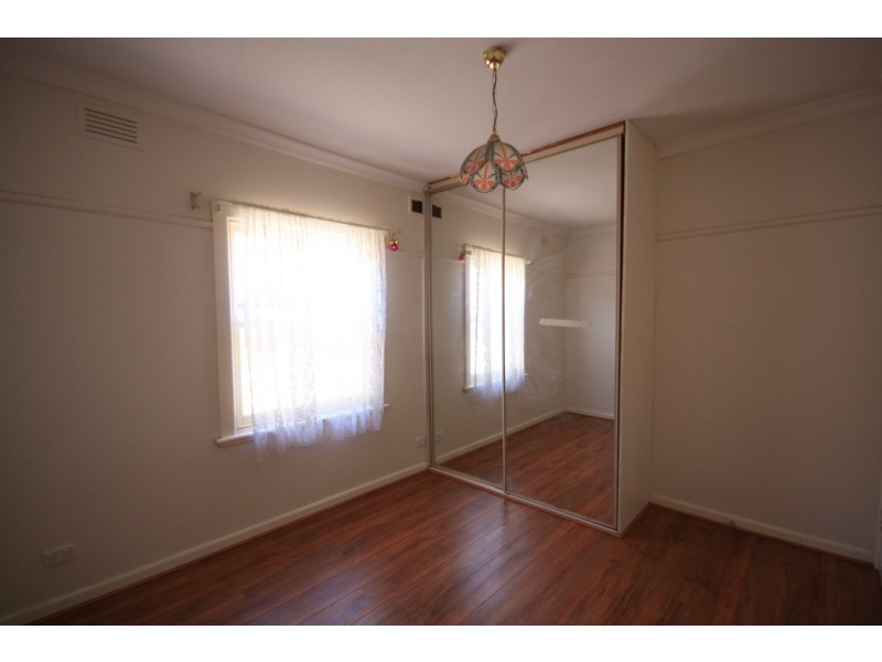 6 Glen Street, Glenroy VIC 3046