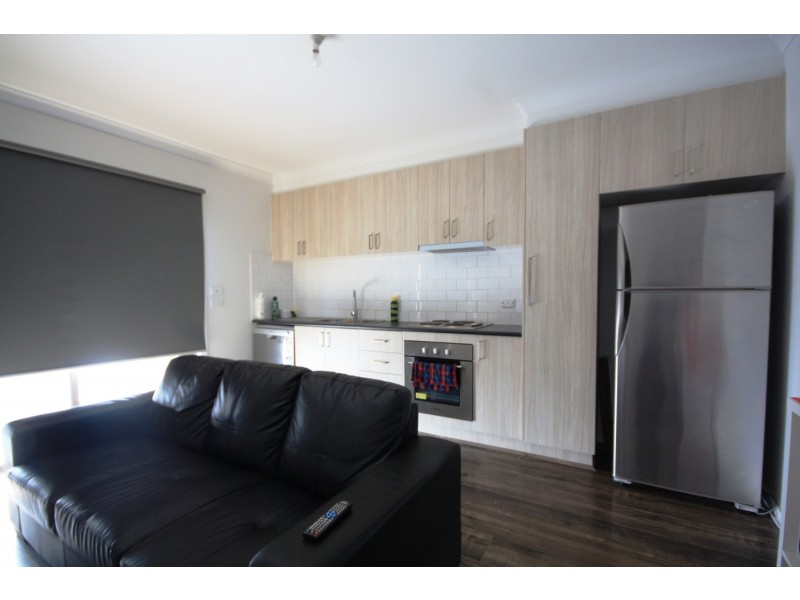 102/19 Positano Way, Lalor VIC 3075