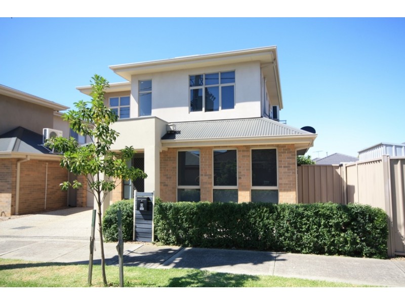 3 Arundel Avenue, Glenroy VIC 3046