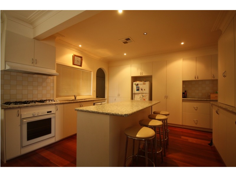 11 Langton Street, Glenroy VIC 3046