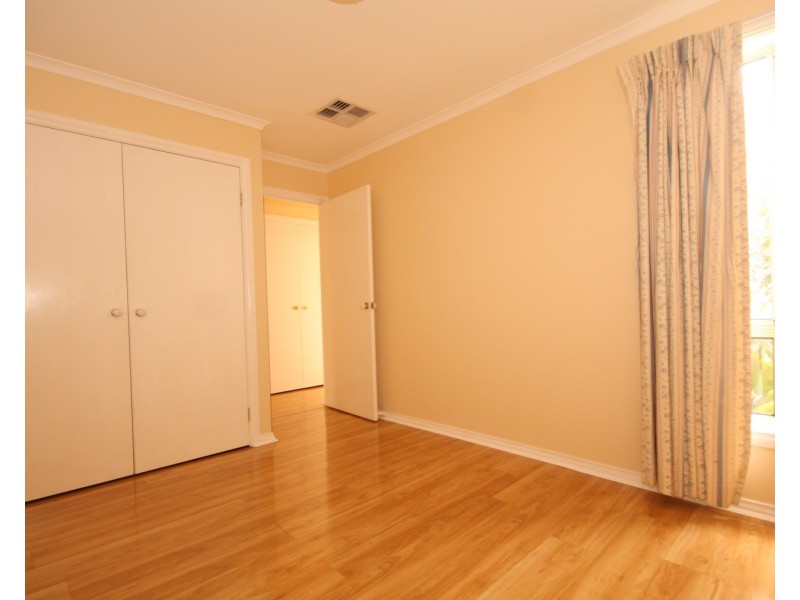 7 Hydra Court, Roxburgh Park VIC 3064