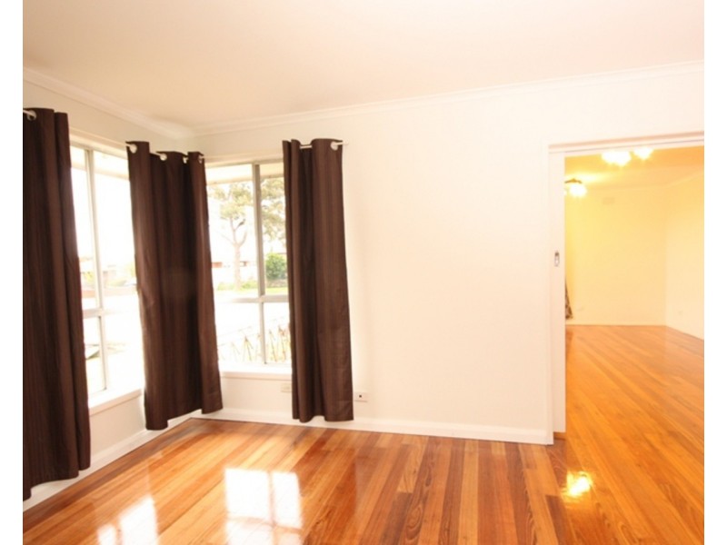 1 Leeds Place, Campbellfield VIC 3061