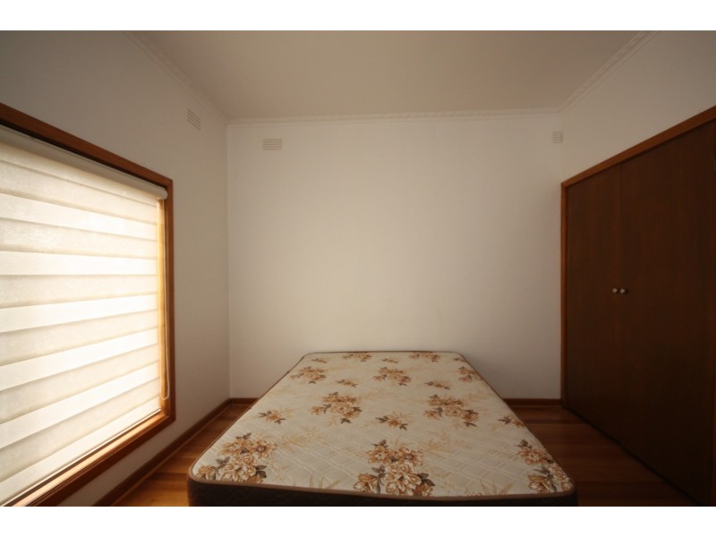 6  Centre Way, Glenroy VIC 3046