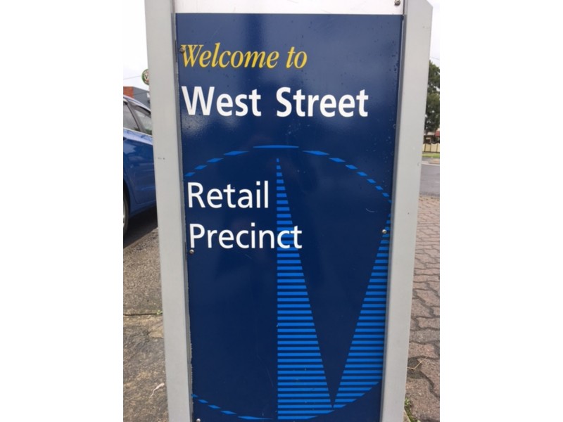 98 Gowrie Street, Glenroy VIC 3046