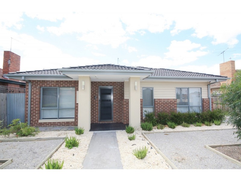 1/60 Leonard Avenue, Glenroy VIC 3046