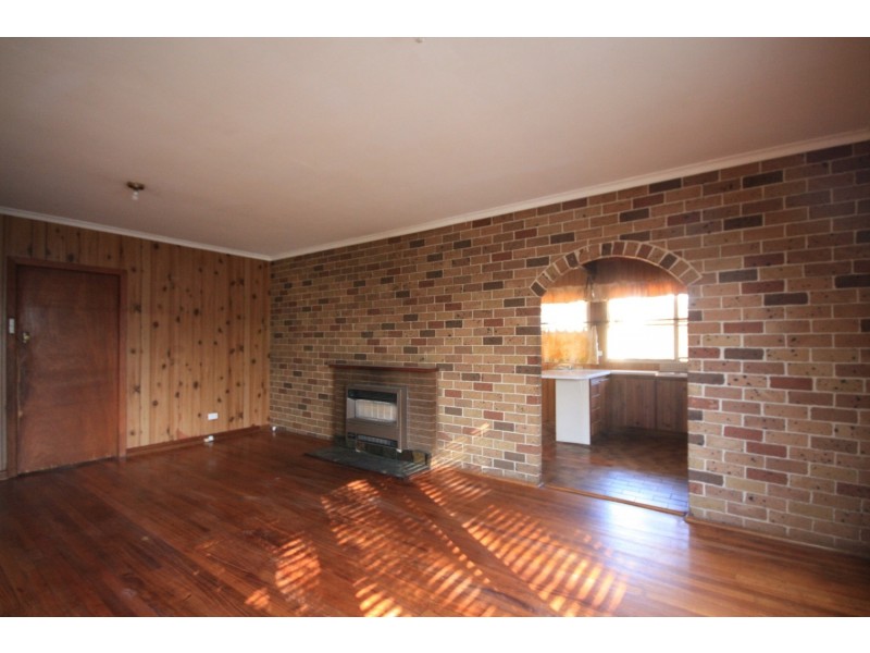 11 Gosford Crescent, Broadmeadows VIC 3047