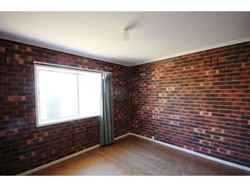 11 Gosford Crescent, Broadmeadows VIC 3047