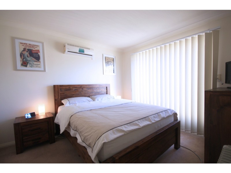 1/4-8 Mladen Court, Coolaroo VIC 3048