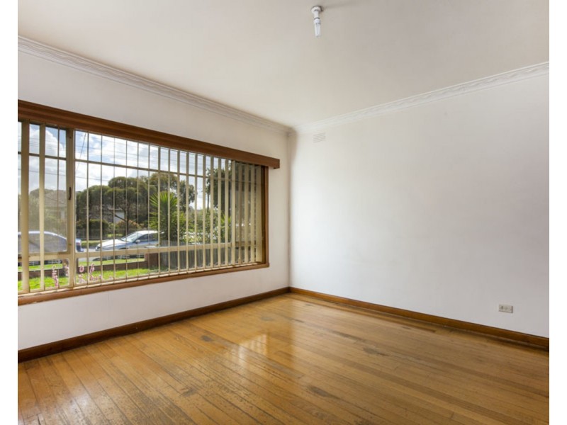 145 South Street, Hadfield VIC 3046