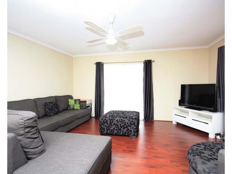 5 Elder Close, Meadow Heights VIC 3048