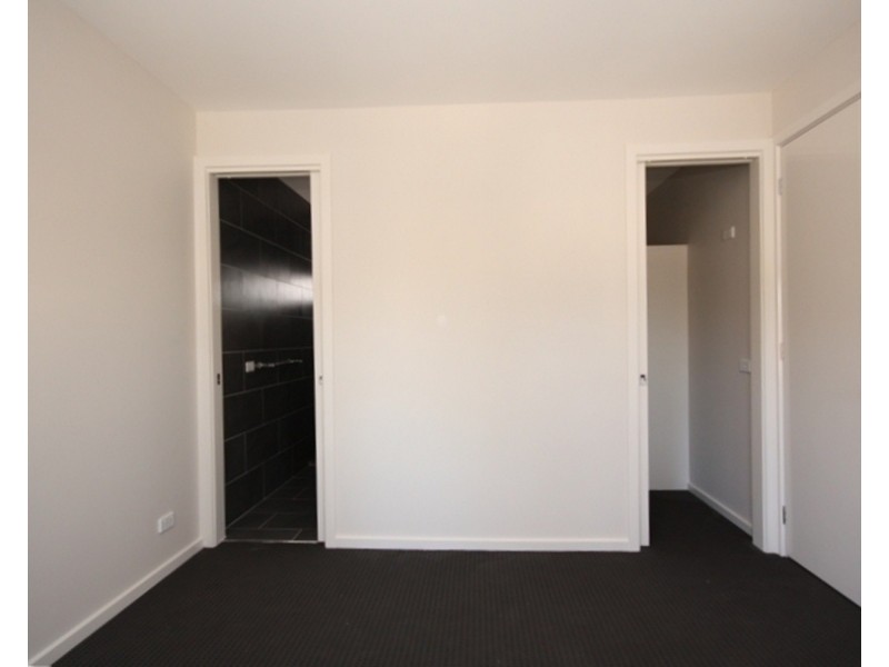 1B Hubert Street, Glenroy VIC 3046