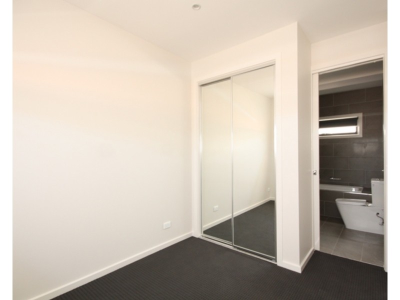 1B Hubert Street, Glenroy VIC 3046