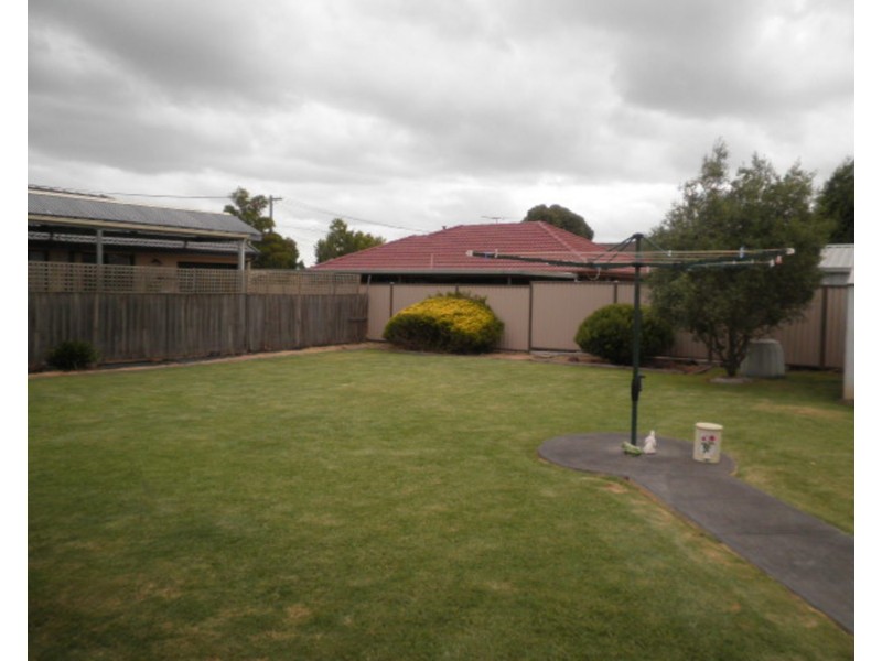 1415 Pascoe Vale Road, Meadow Heights VIC 3048