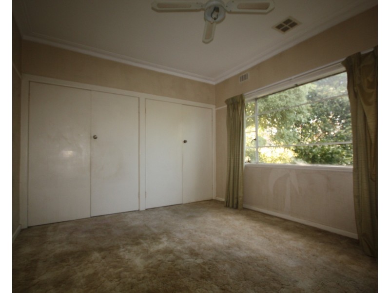 15 Granville Street, Glenroy VIC 3046