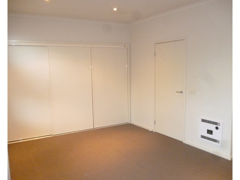 1/900 Pascoe Vale Road, Glenroy VIC 3046