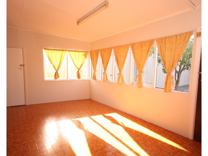 53 Shorts Road, Coburg VIC 3058