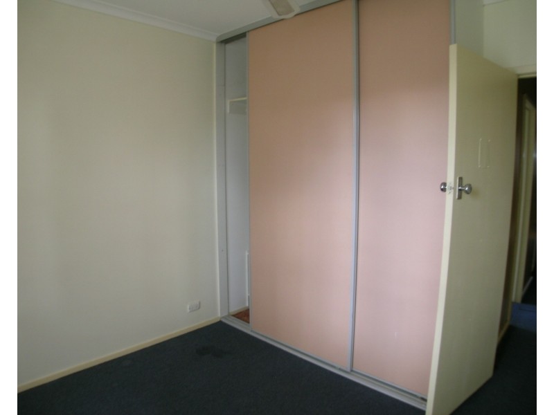 2 Boort Street, Dallas VIC 3047