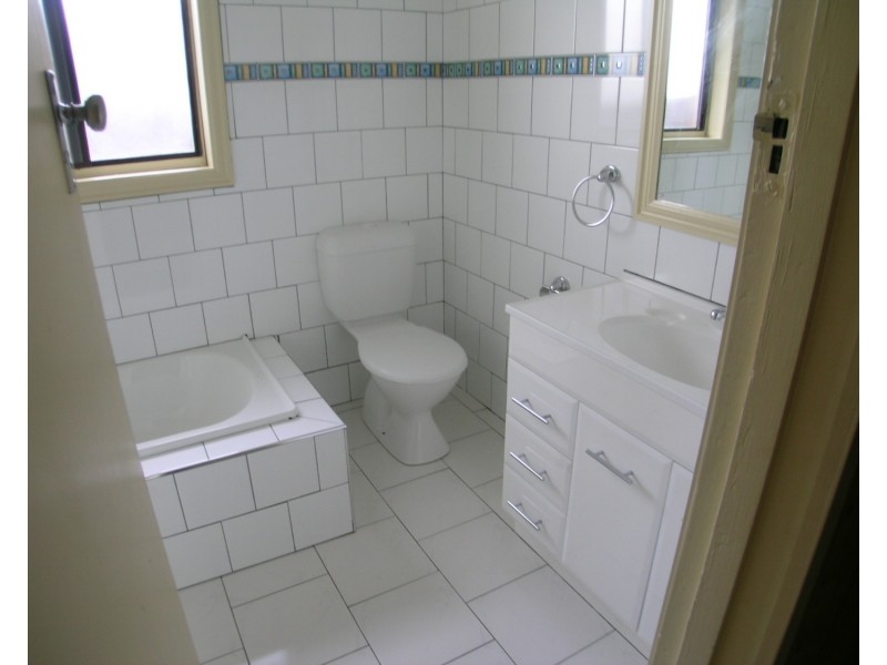 2 Boort Street, Dallas VIC 3047