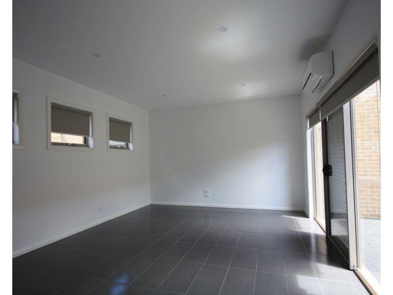 4/65 Chapman Avenue, Glenroy VIC 3046