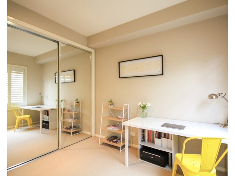 2/37 Clovelly Avenue, Glenroy VIC 3046