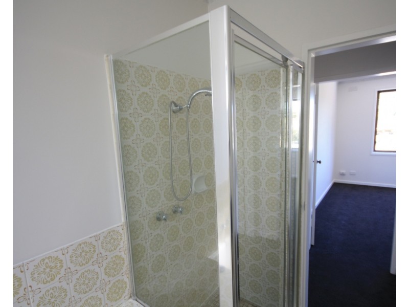 4/2 Chapman Avenue, Glenroy VIC 3046