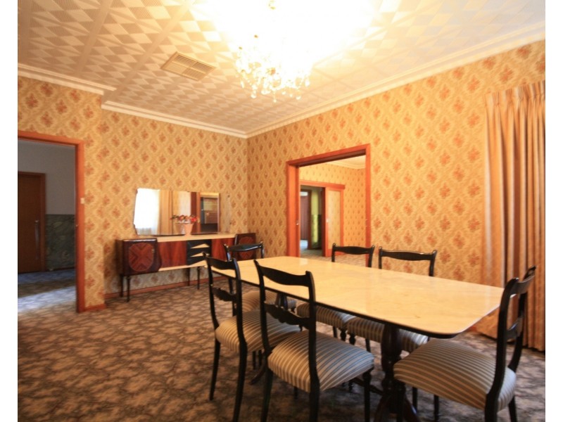 100 Melbourne Avenue, Glenroy VIC 3046