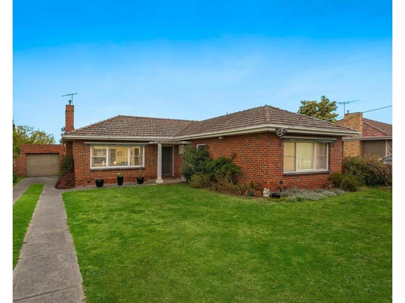 13 Clovelly Avenue, Glenroy VIC 3046